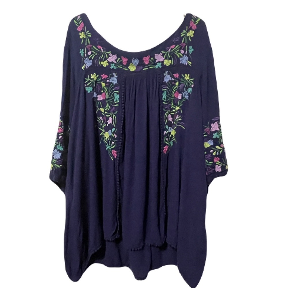 Denim 24/7  Navy embroidered Boho Style Top SZ 24W